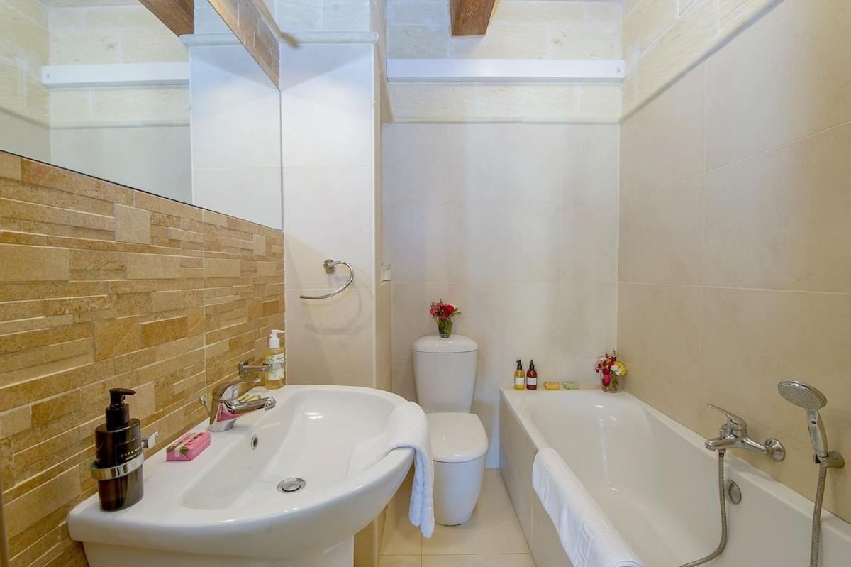 Hanini Holiday Home Кала Экстерьер фото